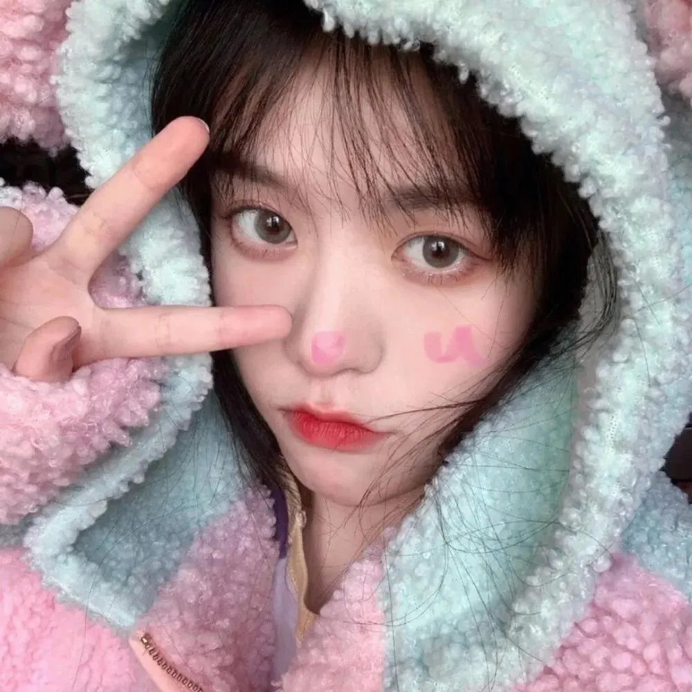 恋爱与友情之间2023